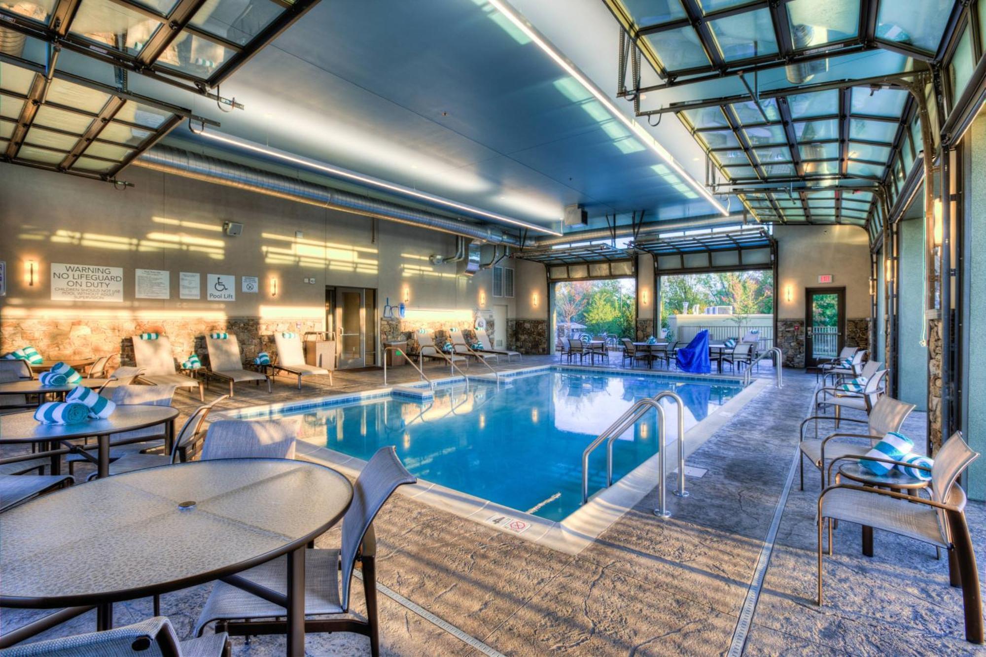 Hotel Courtyard By Marriott Pigeon Forge Exterior foto