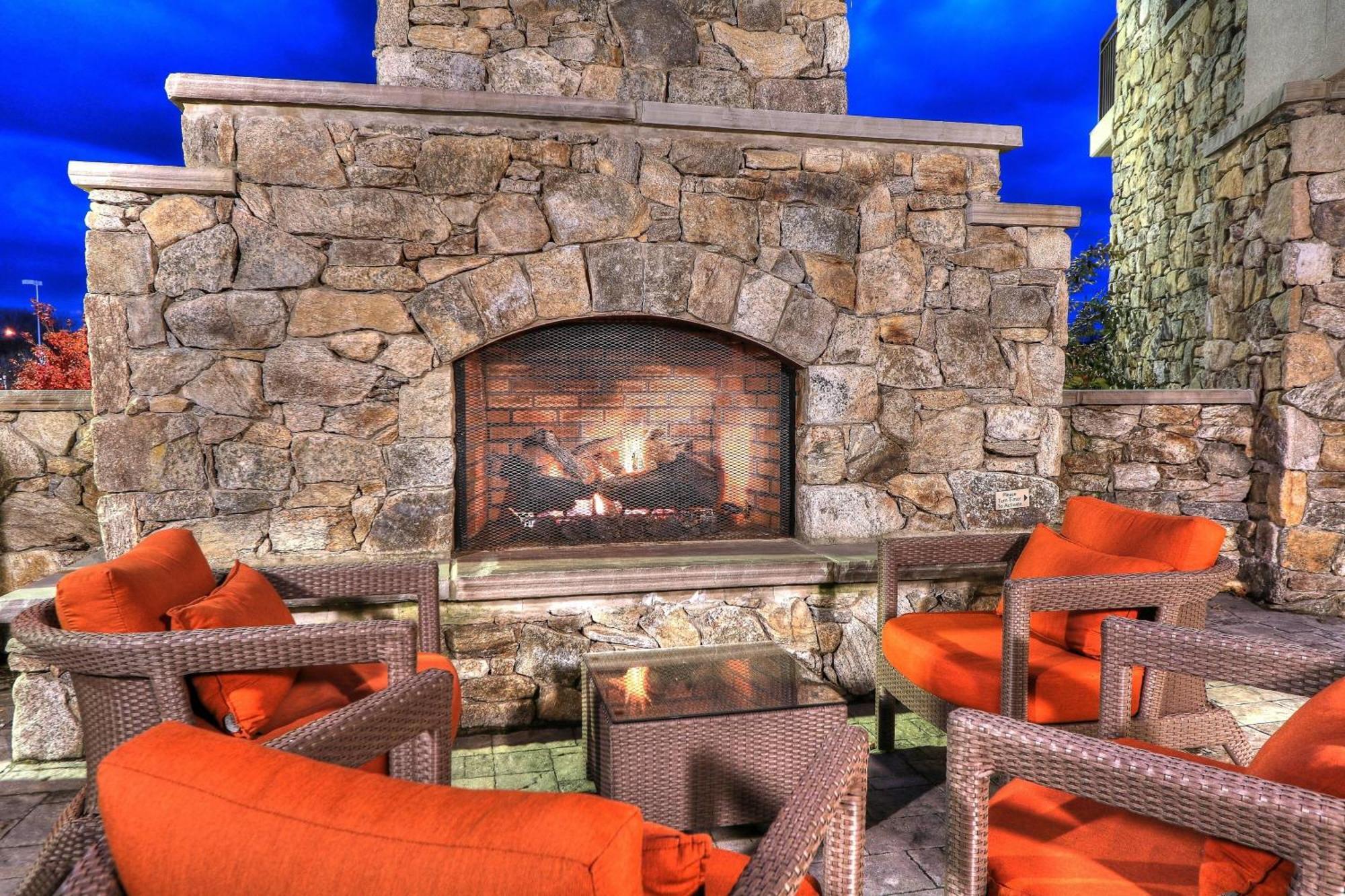 Hotel Courtyard By Marriott Pigeon Forge Exterior foto